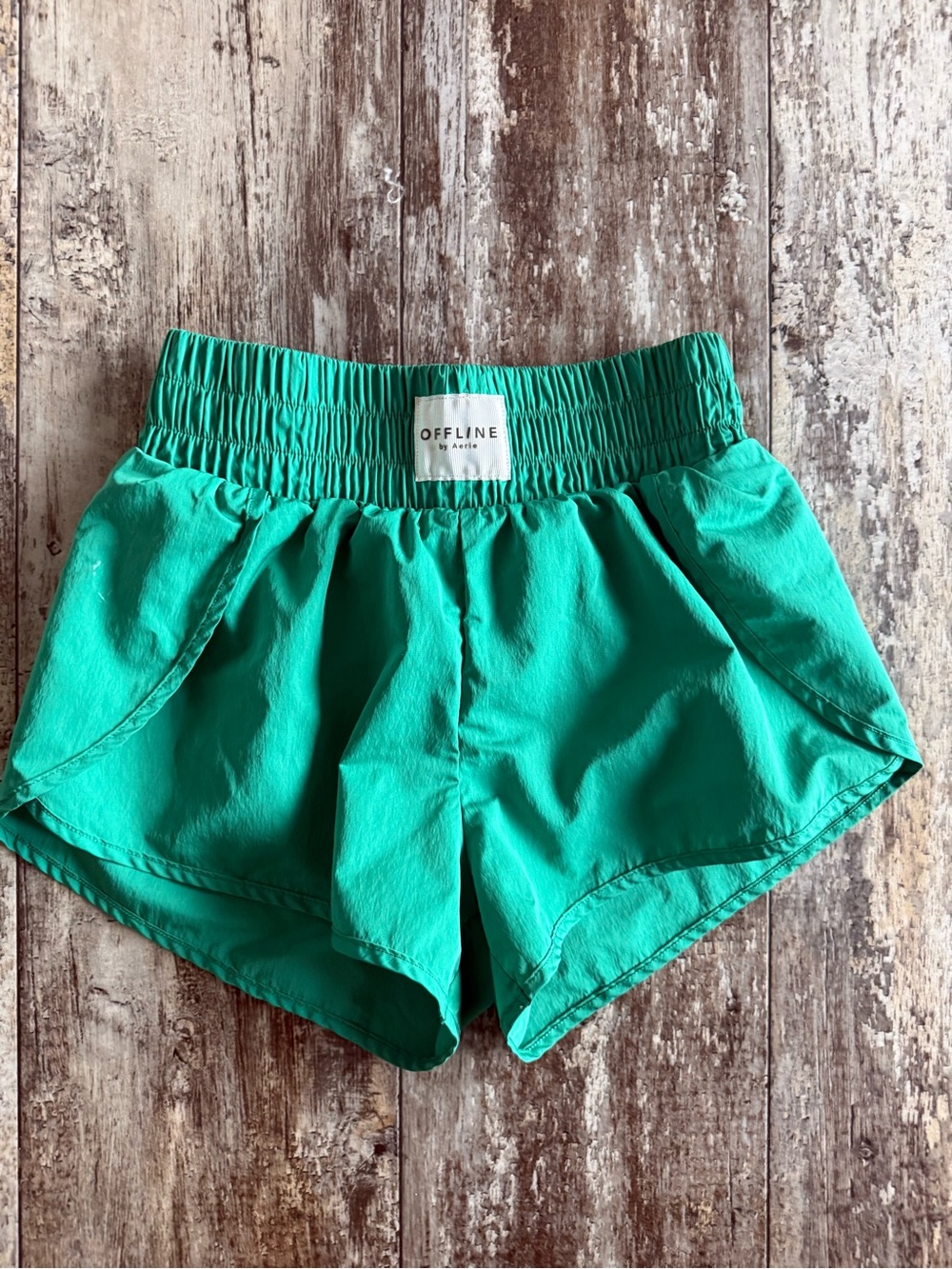 2 for $20 sale: Offline by aerie Kelly green unlined High waisted athletic short